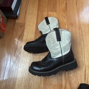Ariat Fatbaby Black and Cream Boots